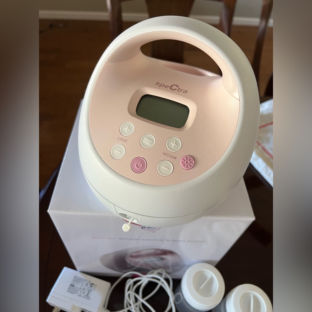Spectra S2 Plus Hospital Strength Double
Electric Breast Pump LIKE NEW!